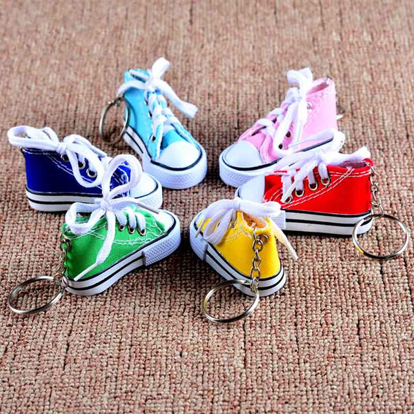 3D Sneaker Keychain Canvas Shoes Key Ring Skateboard Sneaker Key chain Favors 7.5*3.5*3.5cm