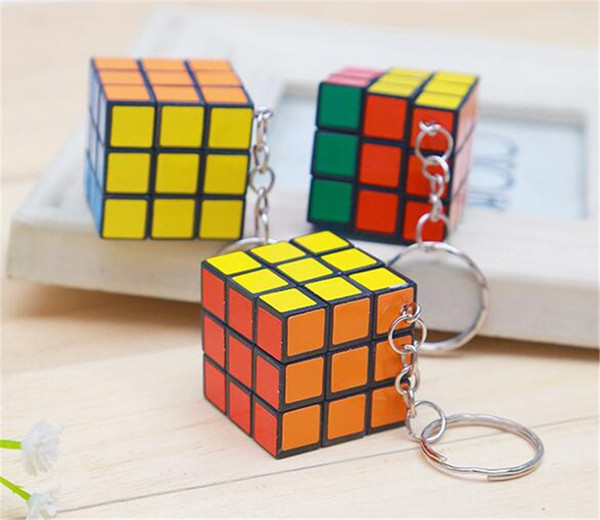 New 3x3x3cm Mini Magic Cube Puzzle Keychain Magic Game Magic Square Key Ring Learning Education Game Cube Good Gift Toys Key Rings