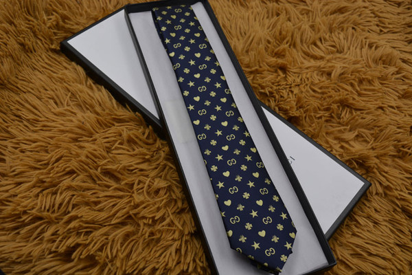 Men Business Formal Tie Wedding Fashion Ties Leisure Slim Tie Narrow Arrow Necktie Skinny Letter Date Tie Men Party Casual Neck Ties 034