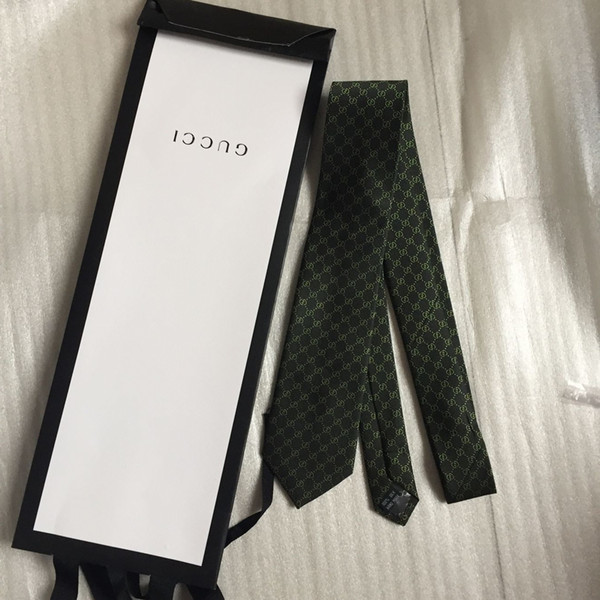 Luxury silk tie 8cm narrow version of British tie men's leisure business brand tie narrow version of the original packaging box