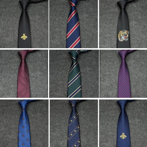 2019 New Varieties Men Tie Fashion Diagonal Stripes Personality Embroidery Bee Pattern Wild Tie Men Formal Business