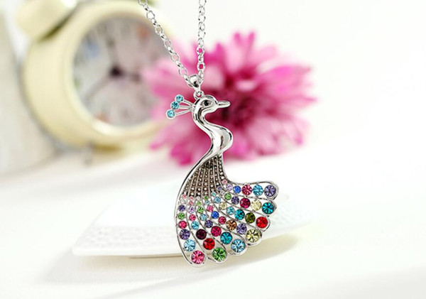 Creative peacock princess crystal sweater chain pendant 2019 fashion new style necklace luxury long necklace jewelry