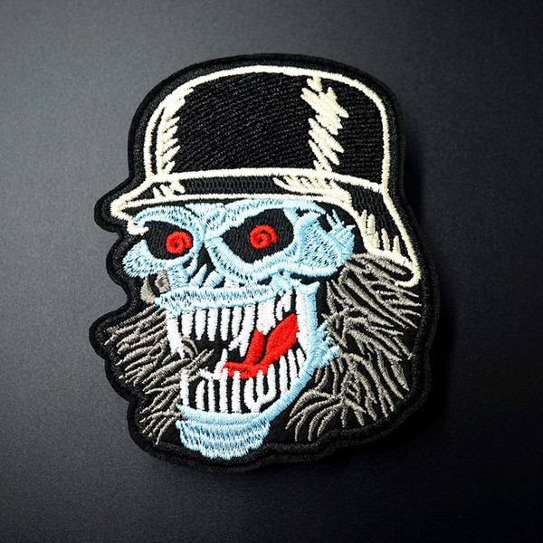 SKULL Size:8.1x10.0cm Embroidered Patch for Clothing Iron on Sew Applique Cute Fabric Clothes Shoes Bags Decoration Patches