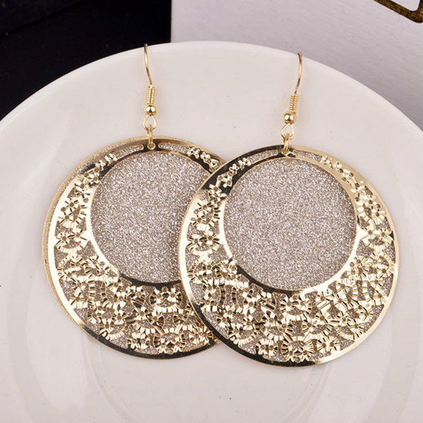 Cross-border Hot-selling Restoration Palace Irregular Hollow-out Sand Lady Earrings Wholesale