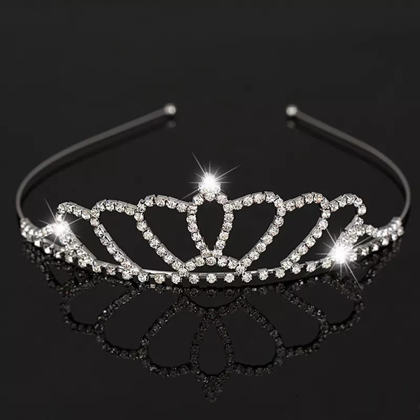 Hot Sale New Design Beautiful Shiny Crystal Bridal Tiara Party Pageant Silver Plated Crown Headband Cheap Wedding Tiaras Accessories-1