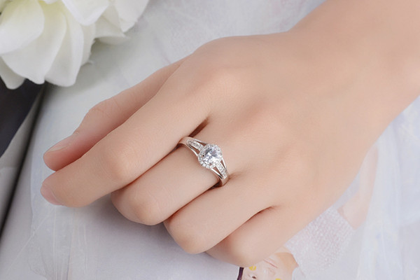 the latest cross-border for the European and American low-priced ring zircon women fashion trend Crown ring jewelry manufacturers Wholesale