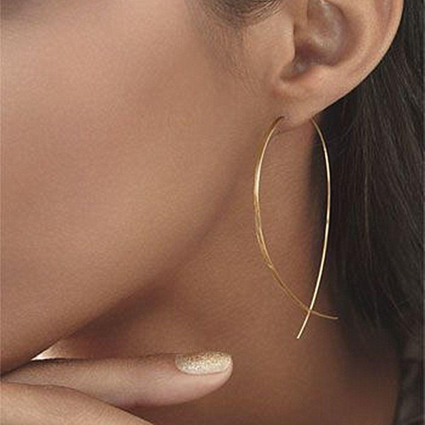 Brand New and Hot Sale Simple Casual Fashion Earrings Silver Line Gold Fish Personality Ear Line Metal Women