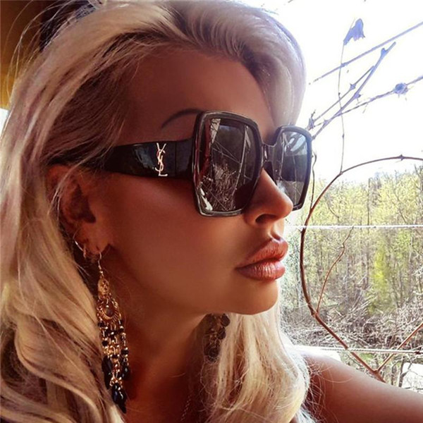 Fashion sunglasses for women Decoration Square Women Sunglasses Fashion Oversized Sun Glasses Ladies Clear Pink Shades