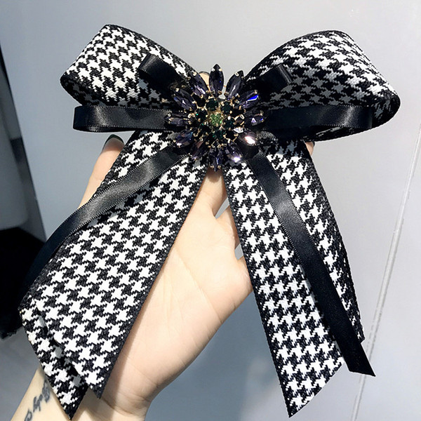 Handmade Crystal Flower High Quality Rhinestone Shirt Pins Plaid Neck Bow Tie Bow Knot Apparel Accessories Fashion Jewelry