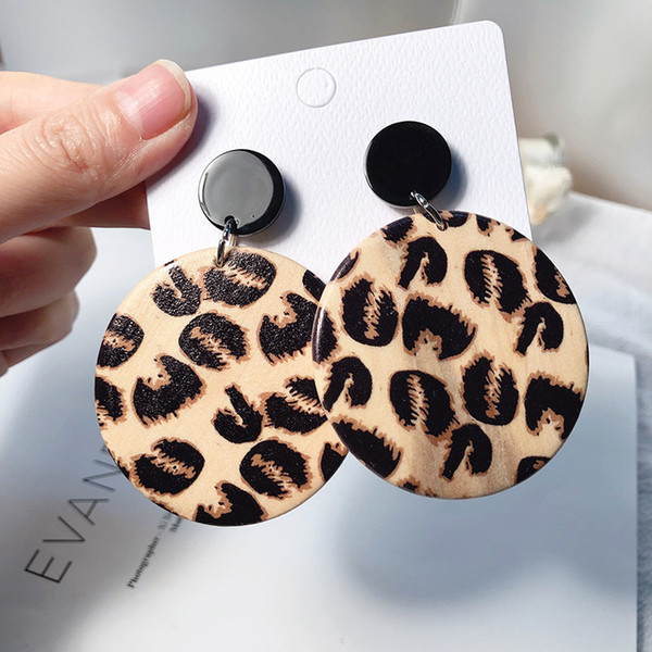 Free Shipping Fashion Style Hot Selling Women Jewelry Handmade New Design Wooden Drop Earrings