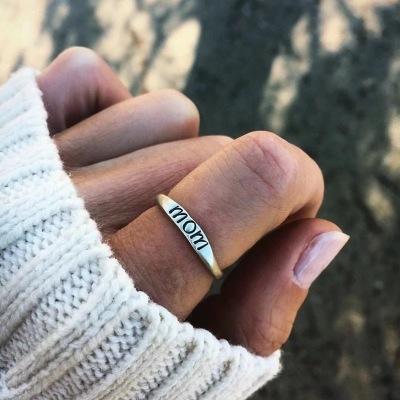 Hot Fashion MOM Ring Women Antique Silver Plated Band Rings for Mother Wedding Party Fine Jewelry Mother's Day Gift