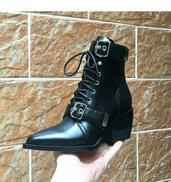 2018 new Fashion womne Counter quality genuine leather black white tan pointed toe lace-up women ankle boots