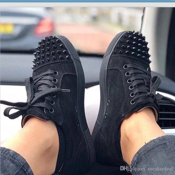 With Box Designer Sneakers Low Cut Spikes Flats Shoes Red Bottom For Men And Women Leather Sneakers Party louboutin CL Designer Shoes