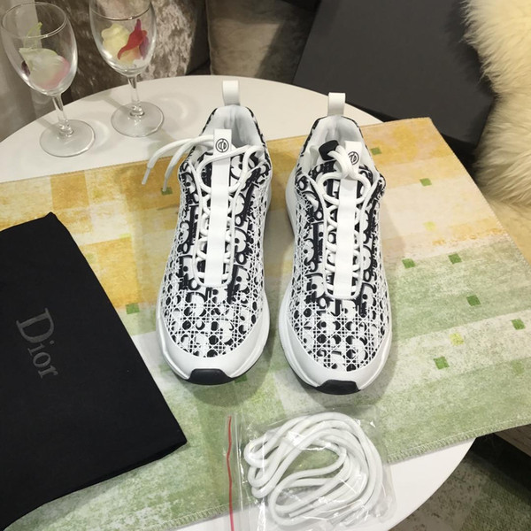 French new white ladies sneakers outdoor ladies running shoes fashion wild women's shoes original box packaging