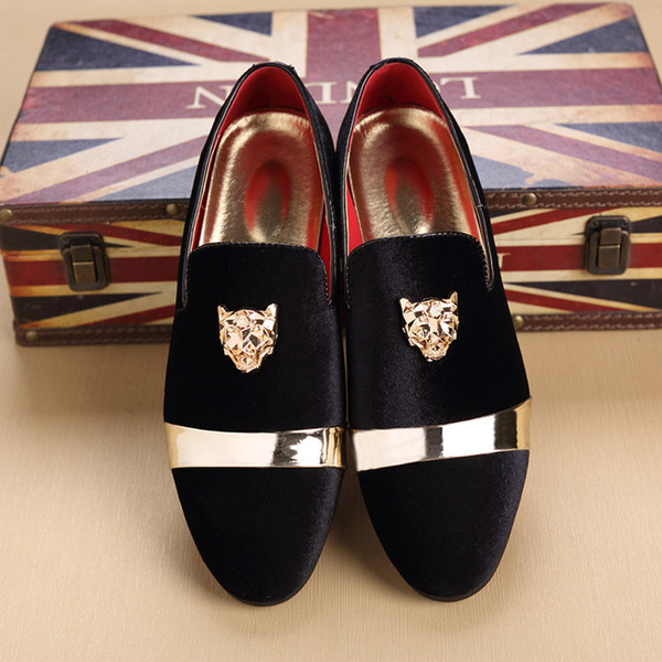 Plus Size Luxury Men Loafers Dress Shoes Italian Designer Animal Metal Buckle Toe Moccasins Velvet Oxfords Shoes Wedding Loafers Q-215