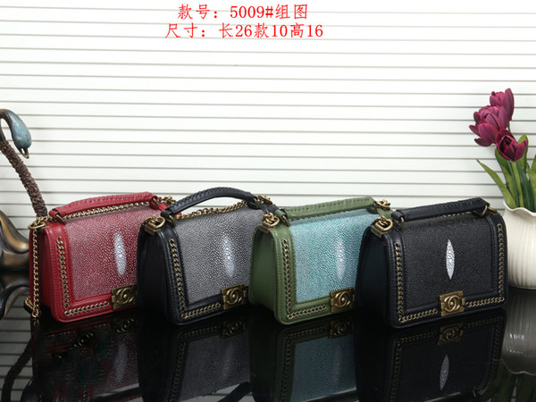 Pearl fish skin rhombic chain bag female bag medium 25CM portable mouth bag shoulder slung