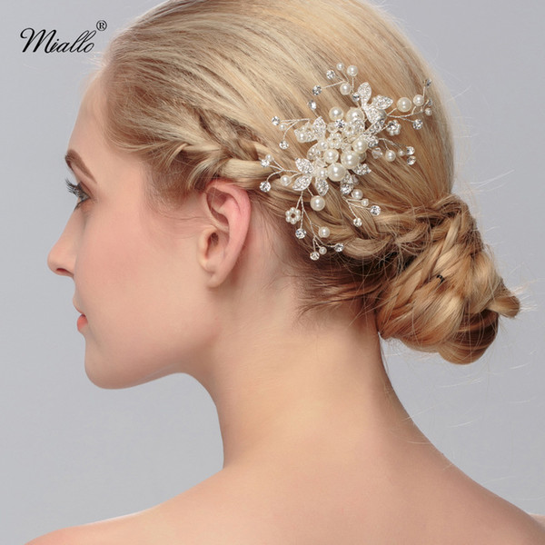 The bride wedding headdress accessories handmade Pearl Rhinestone Jewelry for hair comb