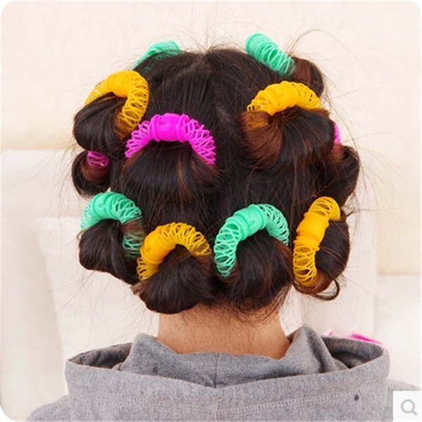 18pcs Women 'S Fashion Long 2cm Magic Ringlet Hair Curlers Leverag Spiral Rollers Bendy Rollers Magic Leverag Plastic Hair Rollers