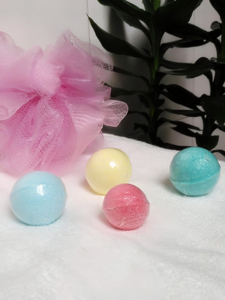 50g Natural Bubble Bath Bomb Ball Essential Oil Handmade SPA Bath Salts Ball Fizzy