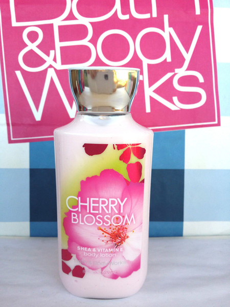 BATH AND BODY WORKS BODY LOTION 8 OZ FULL SIZE YOU CHOOSE SCENT!!