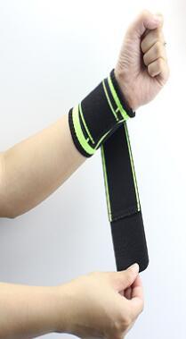 1pcs Adjustable Wrist Support Breathable Wrist Brace Strap Compression Pad for Men and Women Working out Wrist Sprain