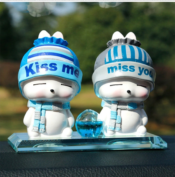 Automobile car perfume perfume cute and cartoon decoration lovers doll accessoriesclear the smell in the car,,