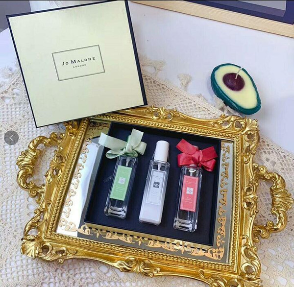 19SS new fashion perfume 3 piece set gift box, 3 bottles of perfume 3 colors, each color is a mood free shipping