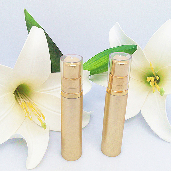 100pcs hot sale luxury 10ml golden plastic vacuum bottle , wholesale gold colorunique10 ml plastic airless bottle