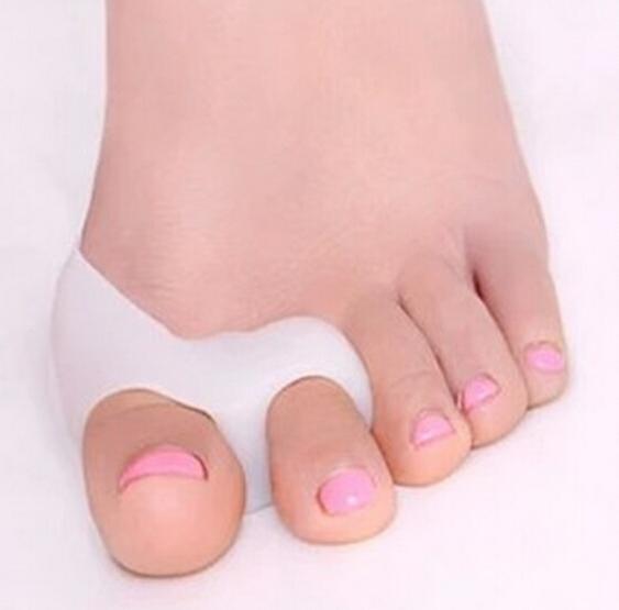 1 pair= 2 pieces Toe separator bunion guard toe Stretcher Protector Straightener Corrector Hallux Valgus