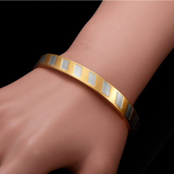 18K Gold Bracelet Health Bracelet LADIES Opening Magnetic Bracelet