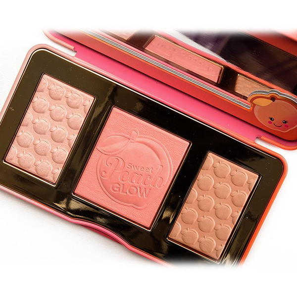 Hot sale Sweet Peach Glow Highlighter Blush Palette Makeup Sweet peach glow powder long-lasting natural powder good quality powder