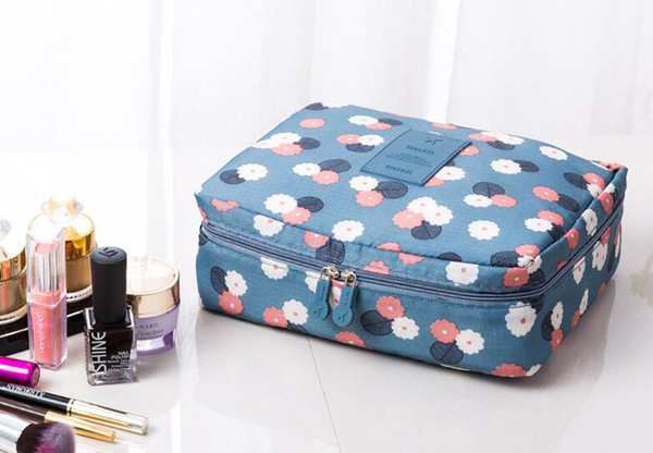 High Quality Make Up Bags Women Waterproof Cosmetic bags Travel Multifunction Toiletries Makeup Bags For Sale