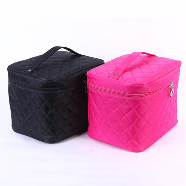 Female Quilted Professional Cosmetic Bag Women's Large Capacity Storage Handbag Travel Toiletry Makeup Bag Free Shipping