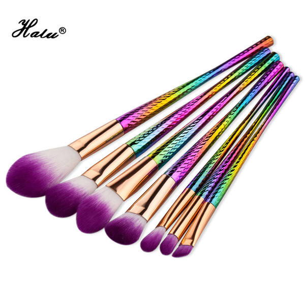 Halu 7Pcs Thin Waist Rainbow Handle Makeup Brushes Set Foundation Blush Blending Eyeshadow Cosmetic Tool Kit