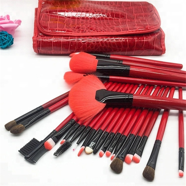 24 pcs red color Makeup Brushes Set Wood Handle Foundation Powder Concealer Eyeshadow Eyebrow Make Up Brush Set