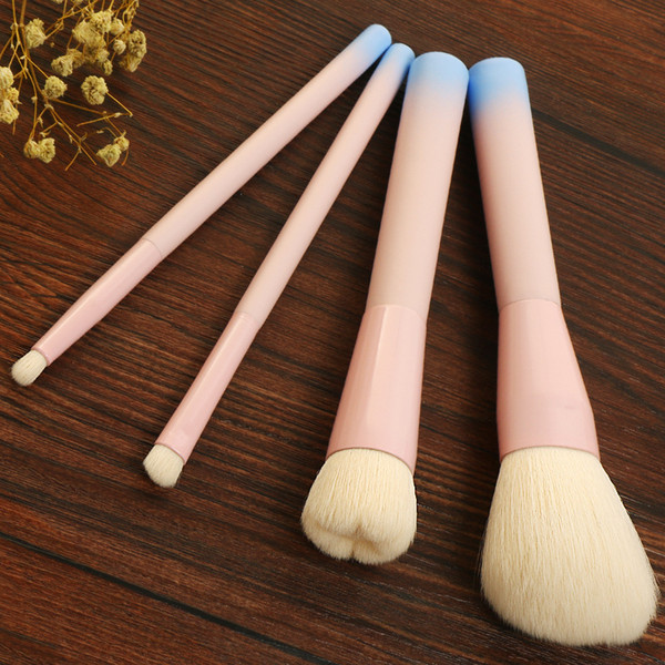 4 Pcs Gradient Pink Blue Color Cosmetic Makeup Brush Set Eye Shadow Blush Foundation/Powder Brush For Woman Makeup Tools