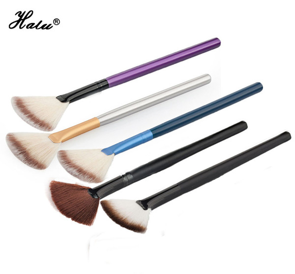 HaLu Black Fan Powder Makeup Brush Contour Concealer Makeup Brush Foundation Blush Brush Facial Skin Care Makeup Tool