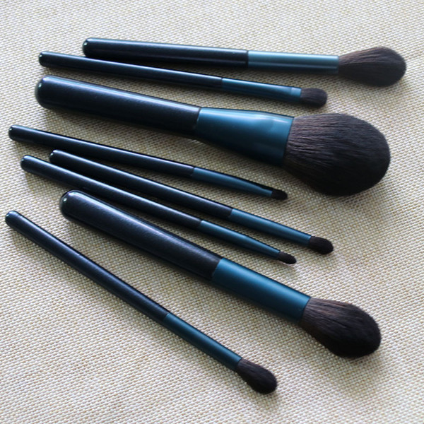 New 8 Green Bark Makeup Brush Set Soft Hair Powder Blush Brush Professional Beauty Makeup Brush Soft Hair Free Shipping