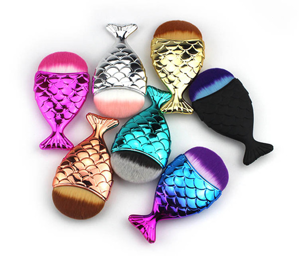 Mermaid Soft Fish Scale Makeup Brush Fishtail Bottom Brush Powder Blush Cosmetic Makeup Brush Women Beauty Tool 7 Colors