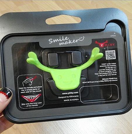New Smile Maker Mouth Corrector Smiling Expression Exercise Raise Angulus Oris Face Lift Massager Beauty Care