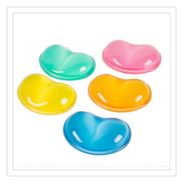 2016 Hot Heart Shaped Wrist Rest Softskin Hand Pillow Gel Wrist Rest Pad Transparent Jelly Comfort Silicone Wrist Mouse Pad