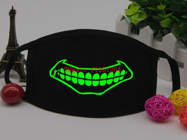 Wholesale Black Luminous Face Mask Skeleton Riding Couple Anti Dust Fashion Personality Teeth Glow Mouth Mask