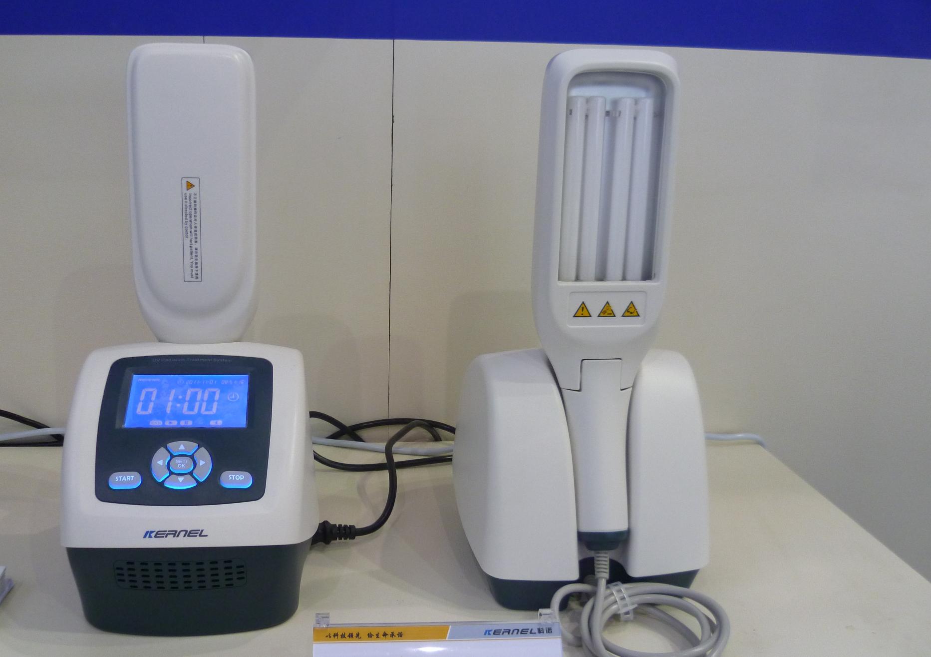 PROMOTION handheld UV phototherapy 311nm narrow band UVB lamps for vitiligo ,psoriasis KN-4006BL foot and hand vitiligo lamp