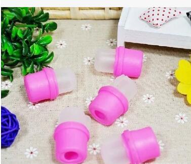 Wholesale finger tip polish remover cover nail soaker