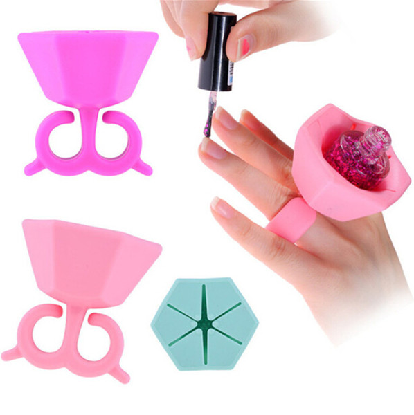 Silicone Wearable Ring Nail Polish Bottle Holder Flexible Multifunction Wearable Art Tips Polish Stand Holder Bonbon Soft Finger Ring Bottle