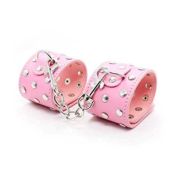 2016 Sex Bondage Heart Craved Black Faux Leather Wrist Cuffs Bondage Restraints Adjustable Length Fun Live Adult Products