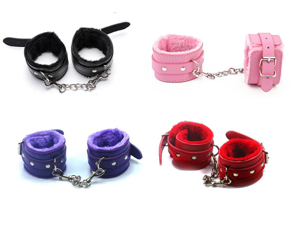 Plush Handcuffs Sex Toys Leather With Chain SM Appliances Handcuffs RPG Beauty And Beast Women bdsm Bondage Erotic Toys 4 Colors Available