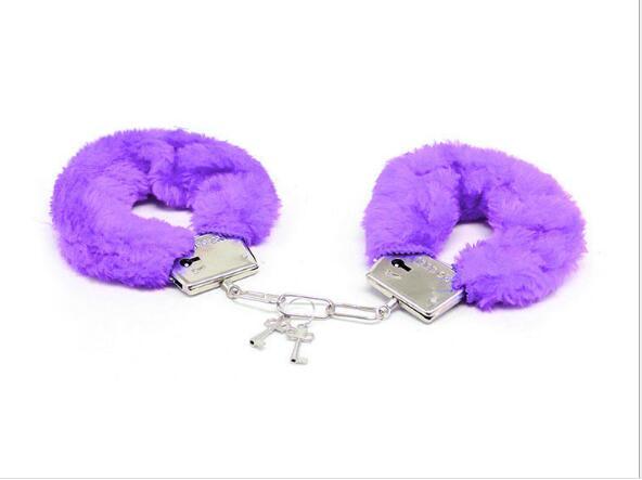 2017 Wholesale delight, plush handcuffs, toys, adult supplies, bound toys, stainless steel handcuffs