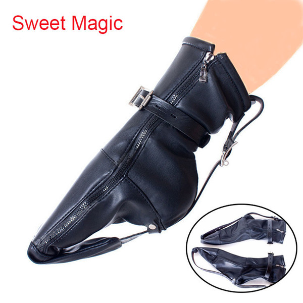 PU Leather Padded Zipped Boot Restraint Straps Feet Foot Restraint Gimp Bootie Socks BDSM Bondage Ankle Cuffs Sex Products Roleplay Toys