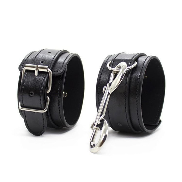 Quality Black PU Leather Sex Bondage Wrist Restraint Cuffs with Snap Hooks Adult Restraint GameToy for Couples